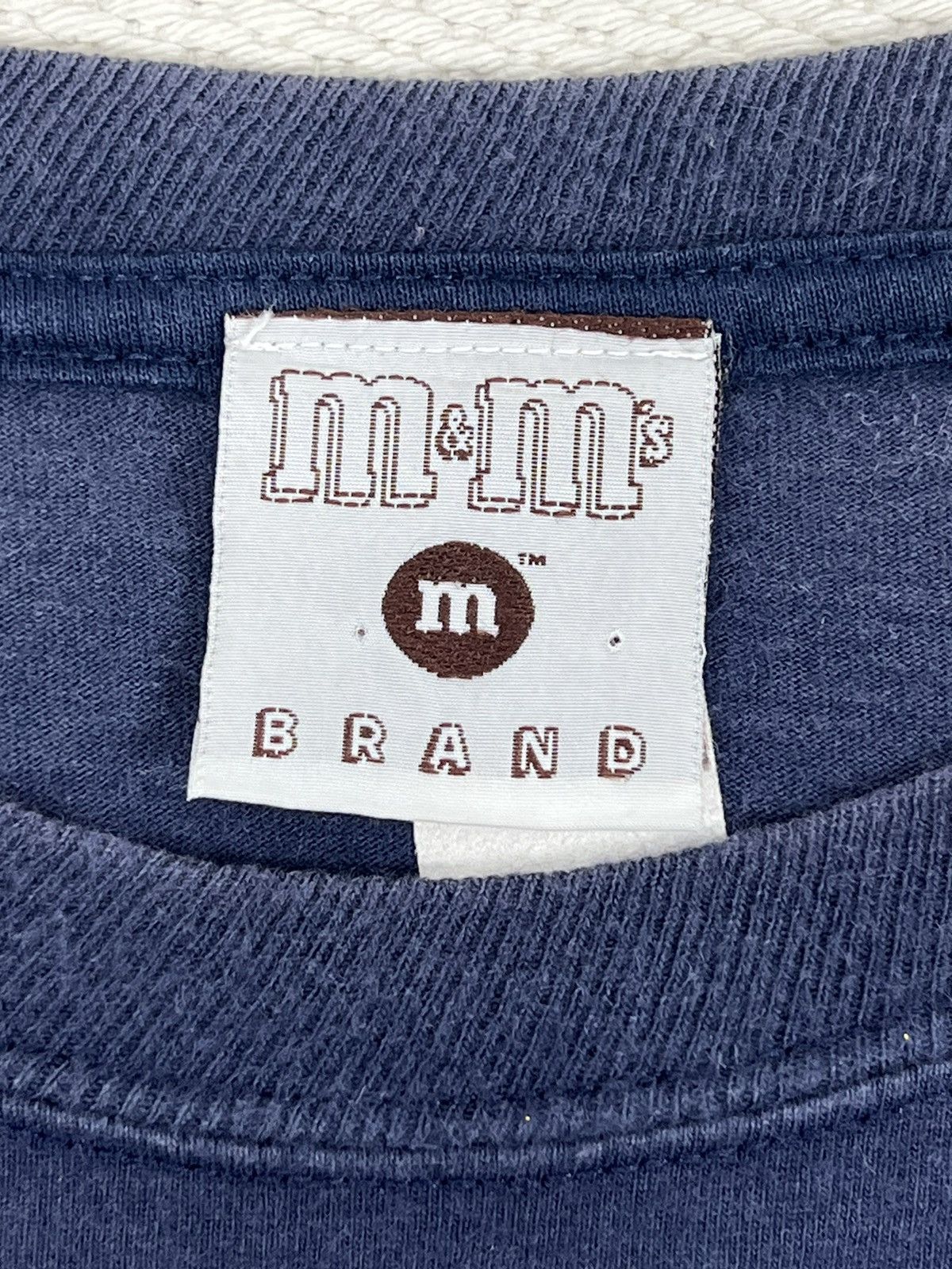 Vintage Vintage Sunfaded M&M tee Size US L / EU 52-54 / 3 - 5 Thumbnail