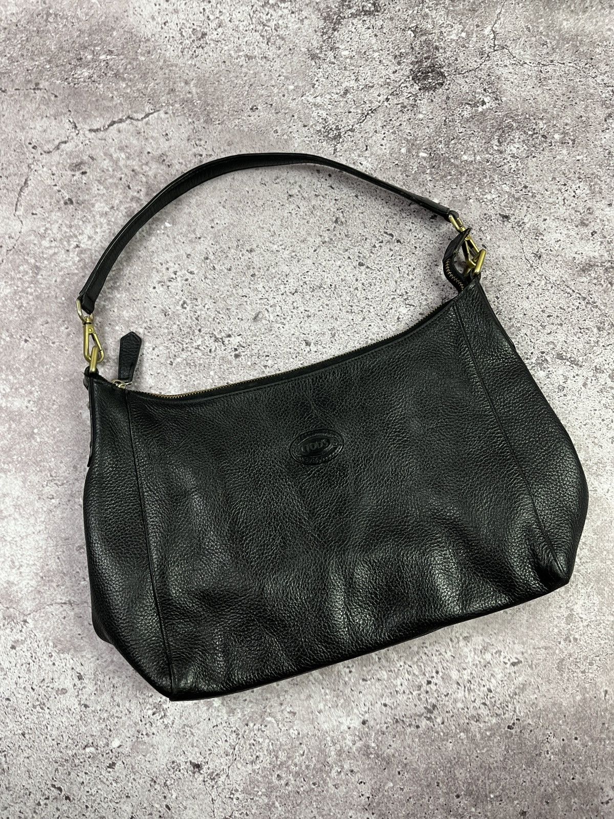 Tod's Black Pebbled Leather Shoulder Bag Hobo Purse Italy 🇮🇹 Size ONE SIZE - 2 Thumbnail