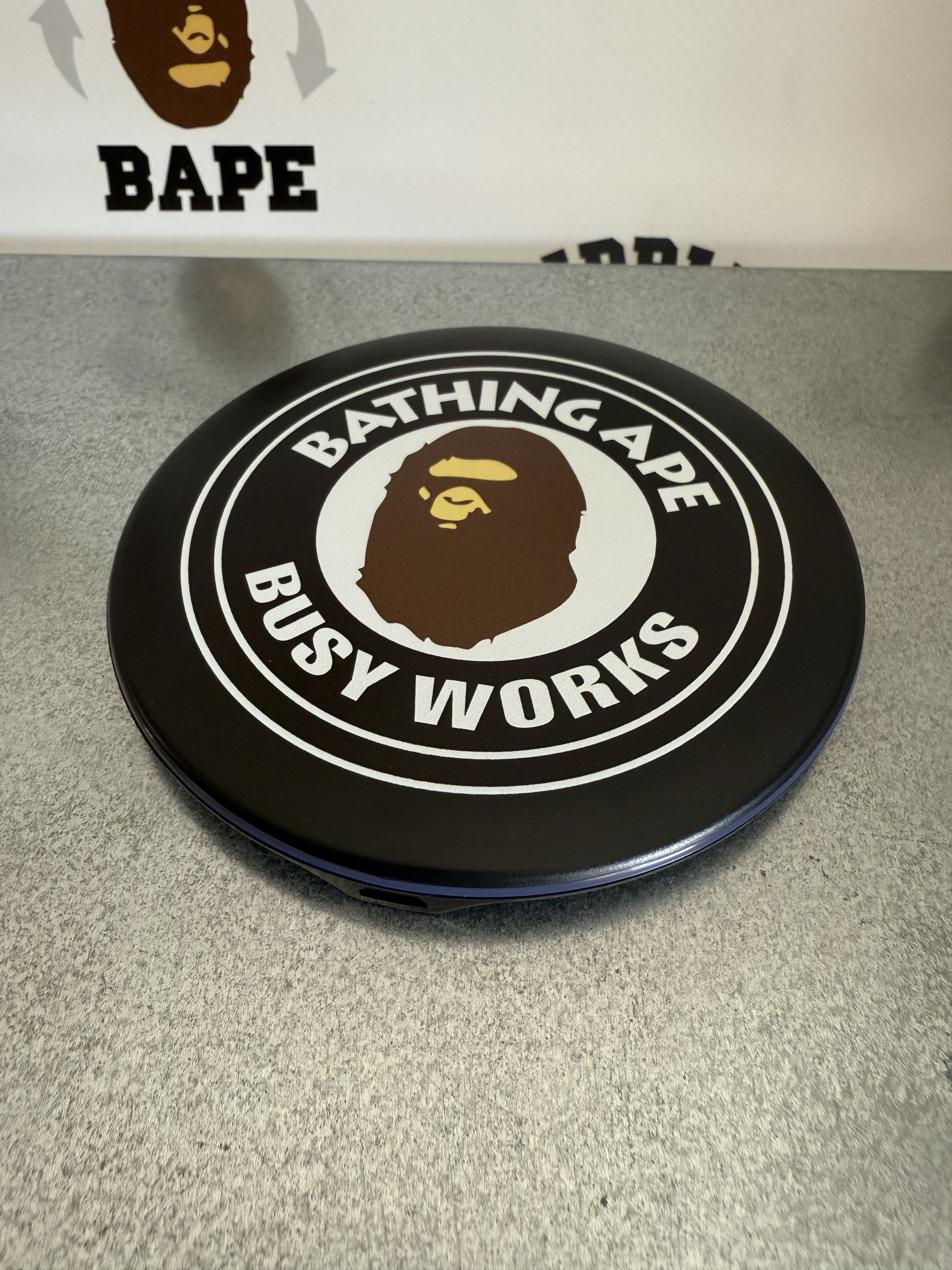 Bape BAPE BUSY WORKS WIRELESS CHARGER Size ONE SIZE - 2 Thumbnail
