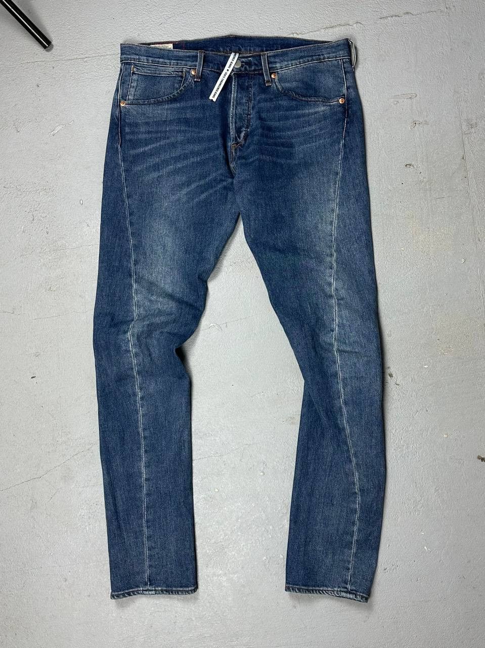 Levi's × Vintage Levi's Engineered Jeans Asymmetrical Denim Jeans Arc Fit Size US 33 - 2 Thumbnail