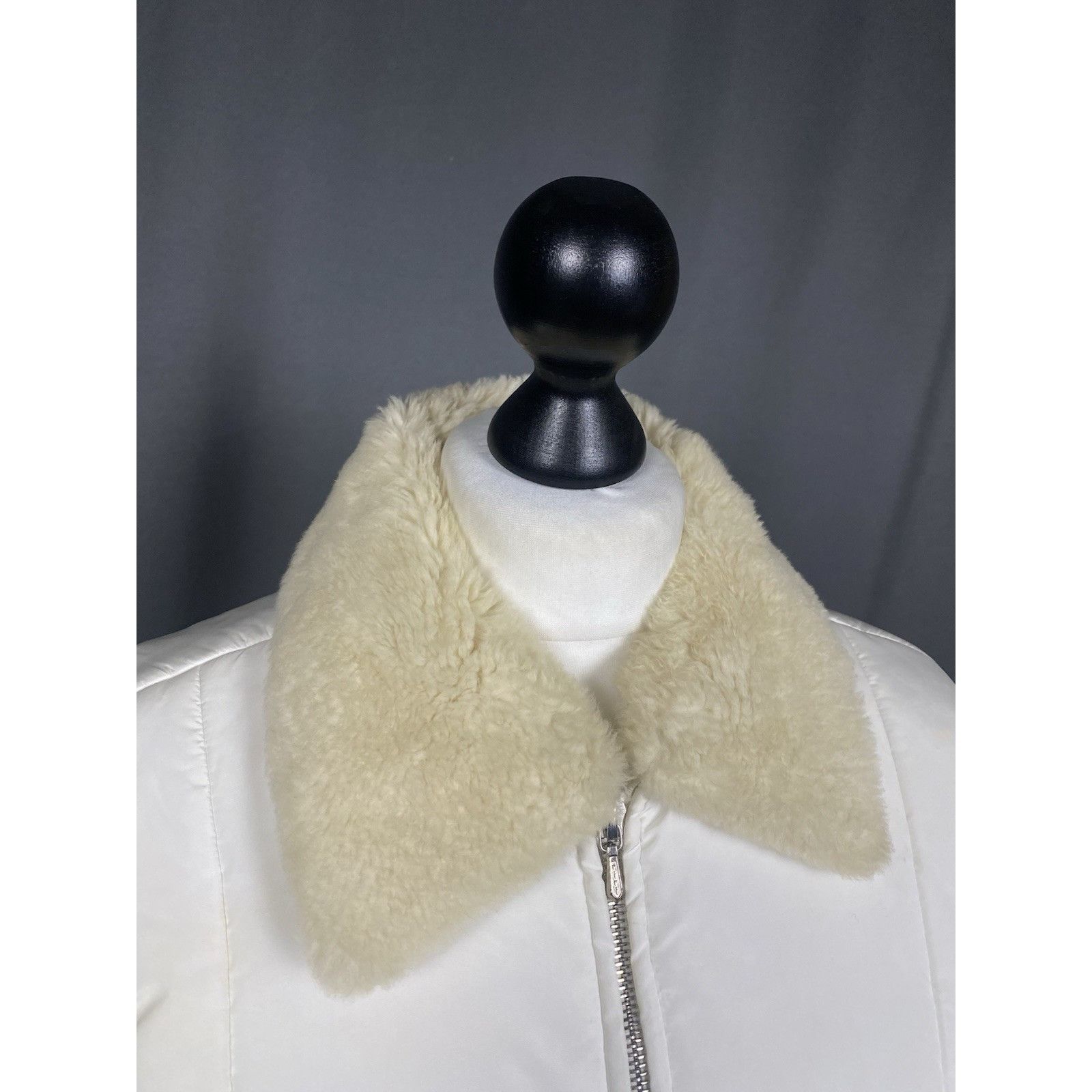 Jil Sander Jil Sander Women's White Puffer Quilted Insulated Sherpa Col Size XS / US 0-2 / IT 36-38 - 6 Thumbnail