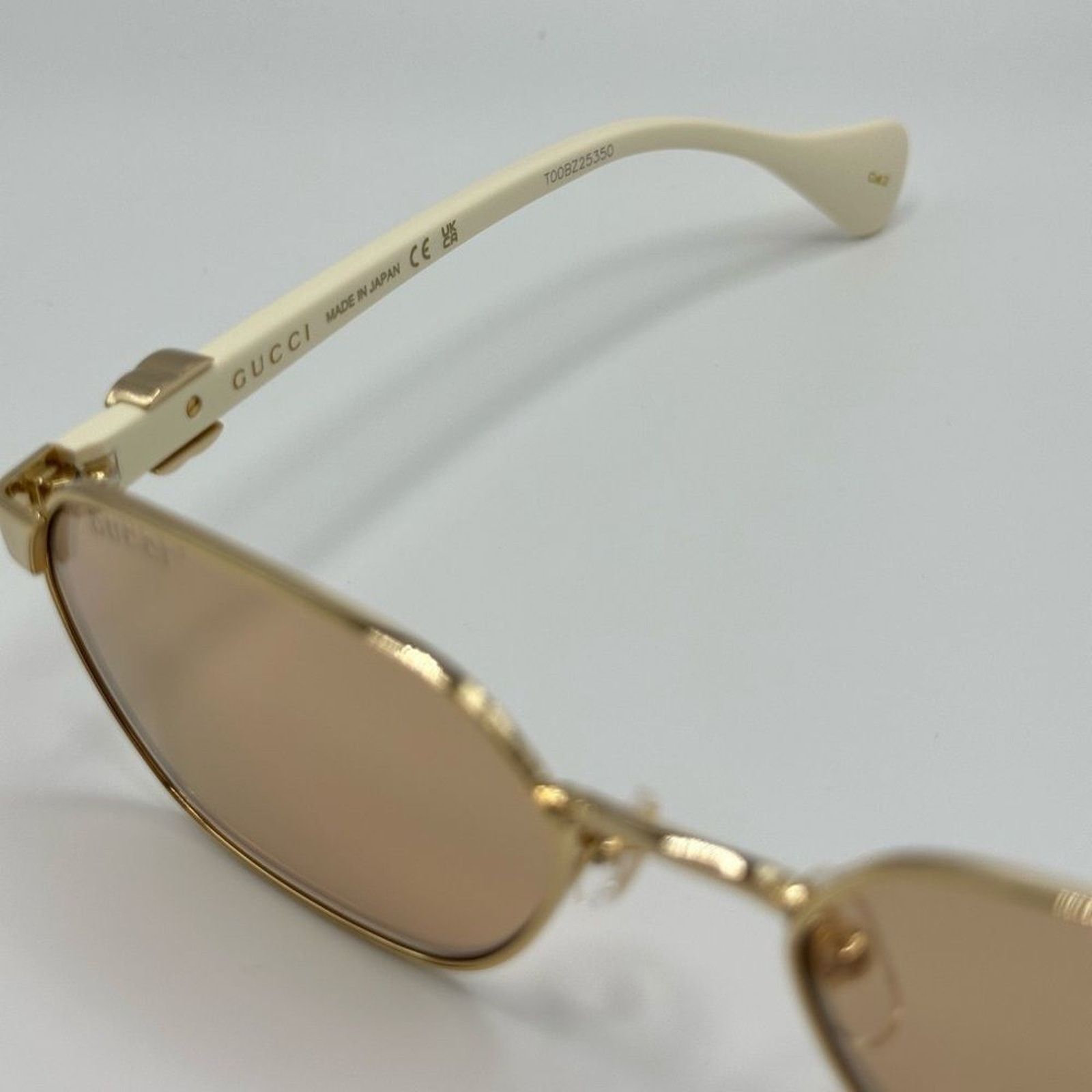 Gucci BRAND NEW GUCCI GG1593S 002 Gold/Ivory/Pink Women Sunglasses Size ONE SIZE - 8 Thumbnail