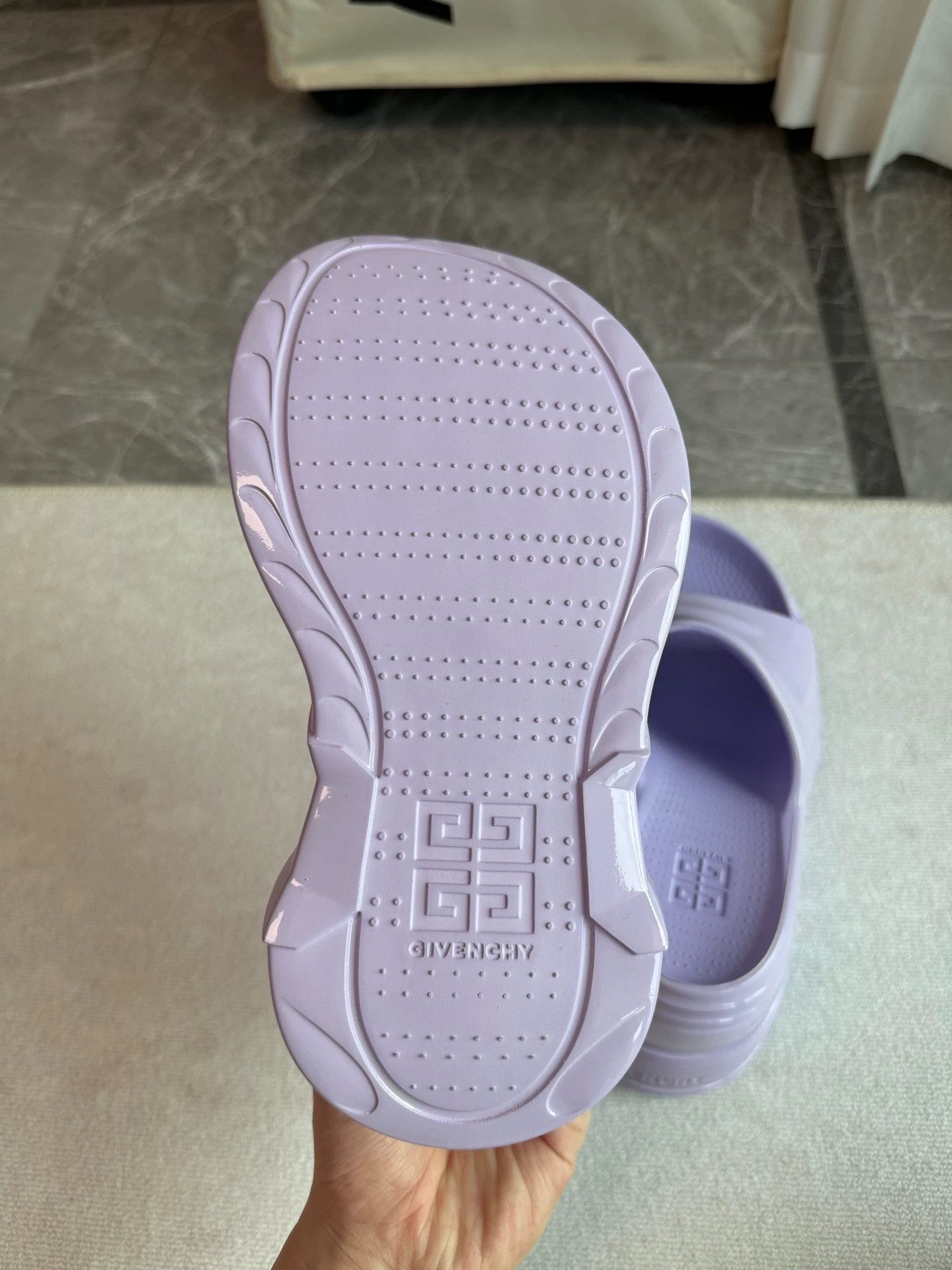 Givenchy Givenchy Marshmallow 10cm lilac mules 35-40 Size US 5.5 / IT 35.5 - 7 Thumbnail