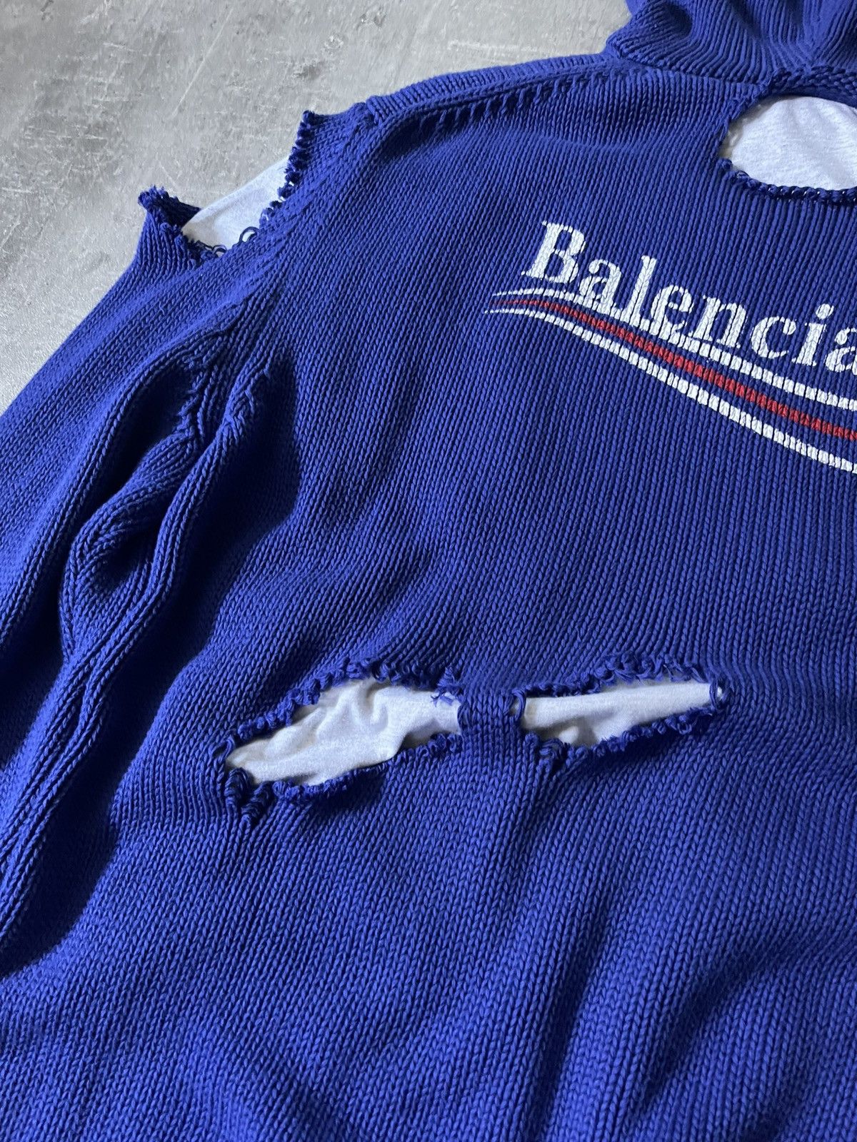 Balenciaga Balenciaga F/W 21 Political Campaign distressed sweater Size US S / EU 44-46 / 1 - 11 Thumbnail