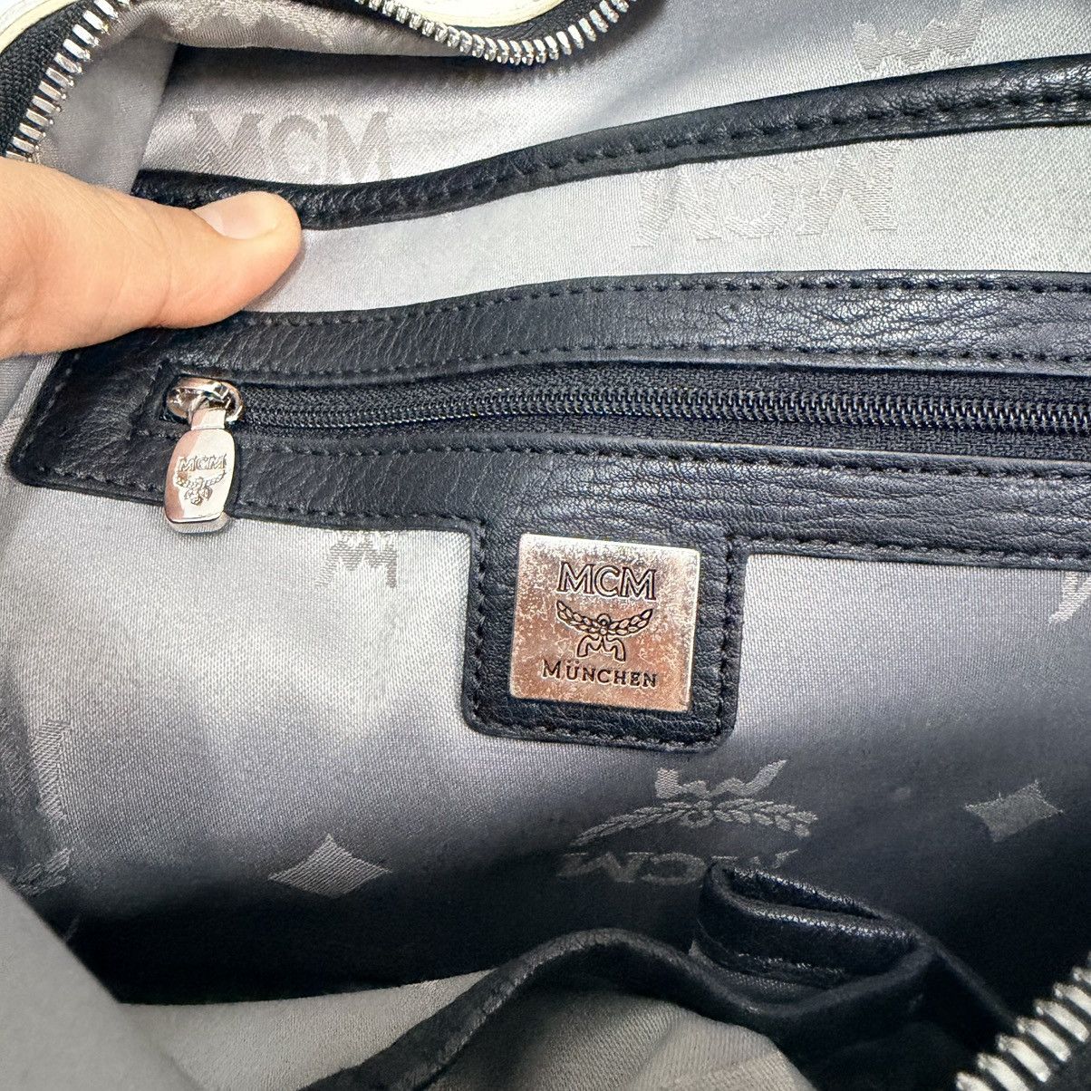 MCM MCM White Stuck Medium Backpack Size ONE SIZE - 17 Thumbnail