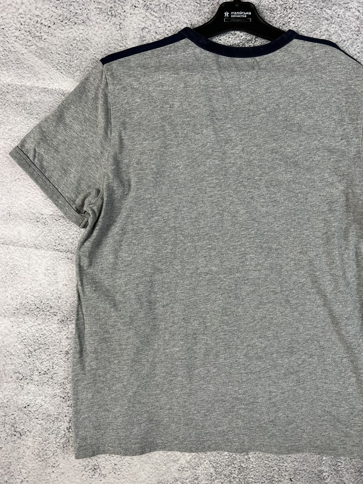 Fred Perry Fred Perry small logo T-shirt Y2K Size US M / EU 48-50 / 2 - 8 Thumbnail