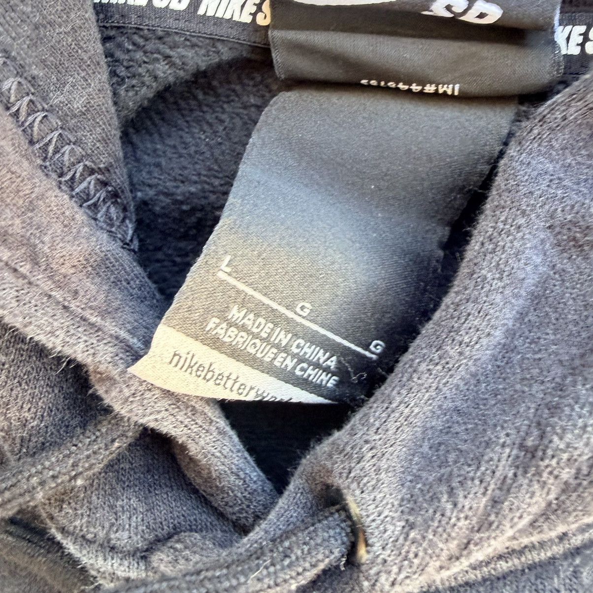 Nike SB Nike Sb Hoodie Men Size Large Black Spell Out Pullover Size US L / EU 52-54 / 3 - 5 Thumbnail