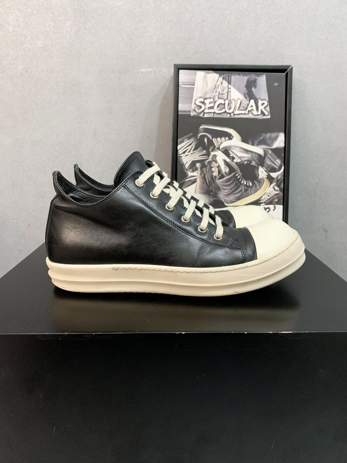 Rick Owens Rick Owens Leather Low-Top Sneakers Size US 8.5 / EU 41-42 - 1 Thumbnail
