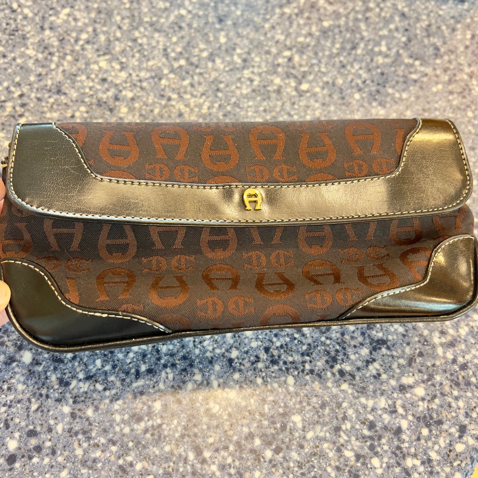Etienne Aigner Etienne Aigner Clutch Leather Trim Mag Clasp Pocket Vintage Size ONE SIZE - 10 Thumbnail