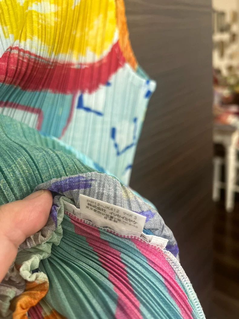 Issey Miyake Issey Miyake Rare vintage collectible graffiti tank top dr Size L / US 10 / IT 46 - 5 Thumbnail