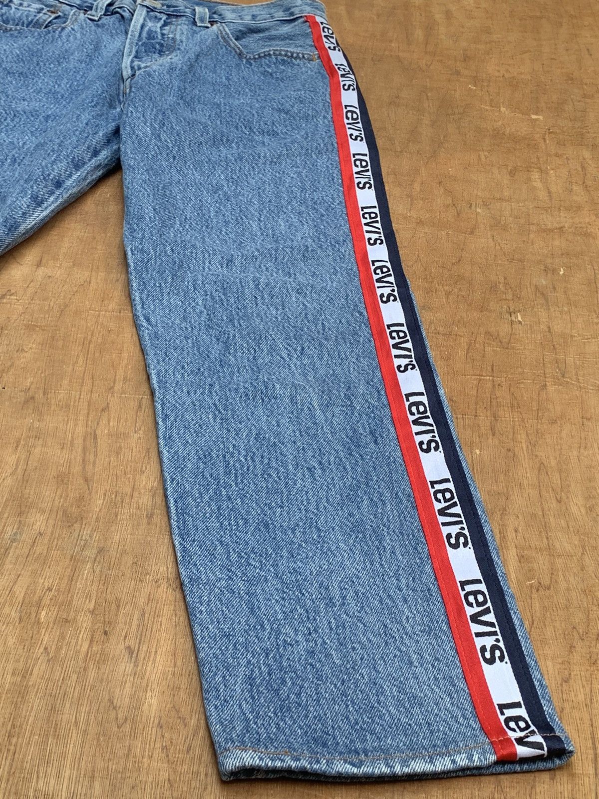 Levi's Levis 501 Levis Premium Big E Side Tape Denim Pants Size 26" / US 2 / IT 38 - 9 Thumbnail