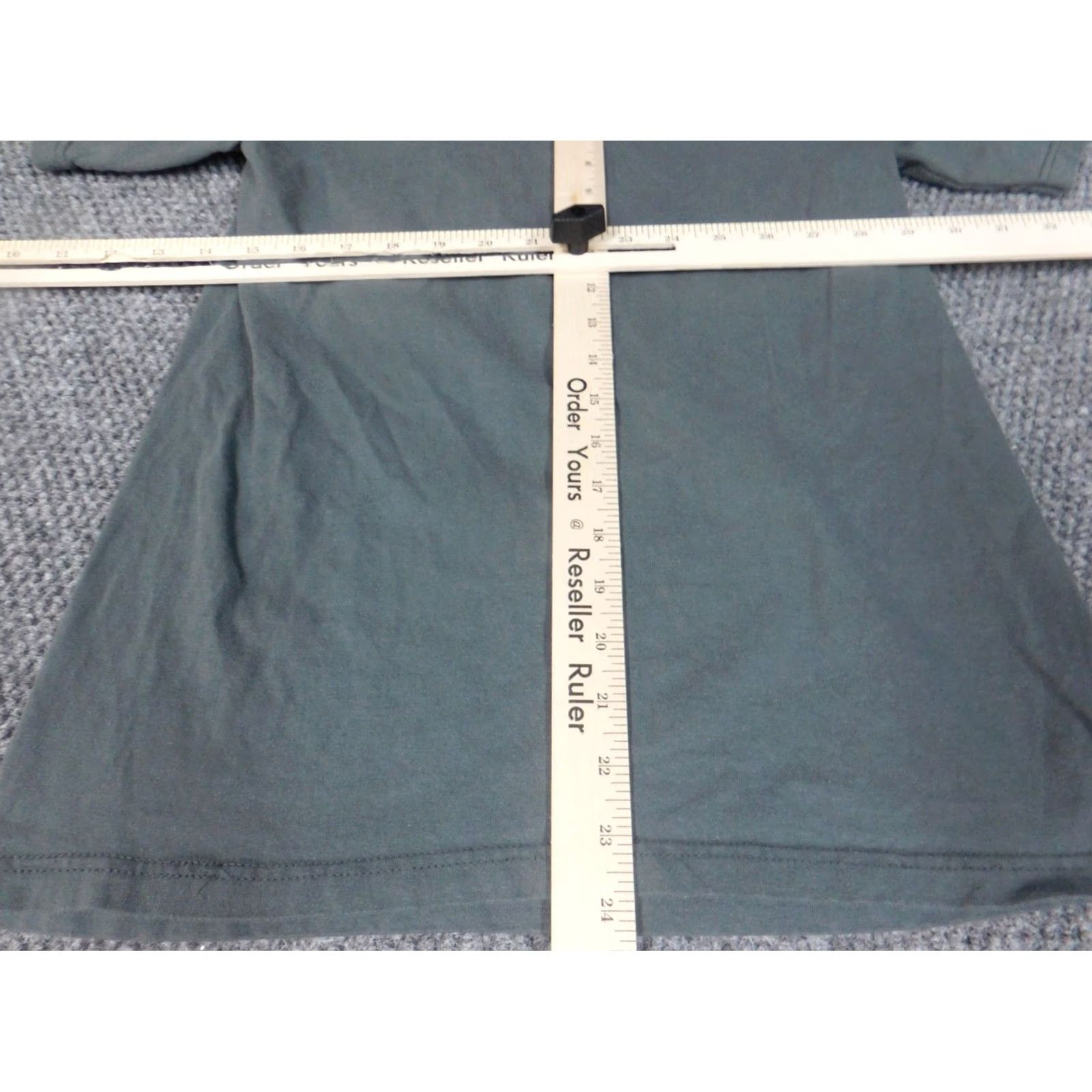 Vintage Pokemon Shirt Mens Medium Gray Pikachu Anime 90s Logo Crew Neck Short Sleeve Cotton Blend T-Shirt Size US M / EU 48-50 / 2 - 7 Thumbnail