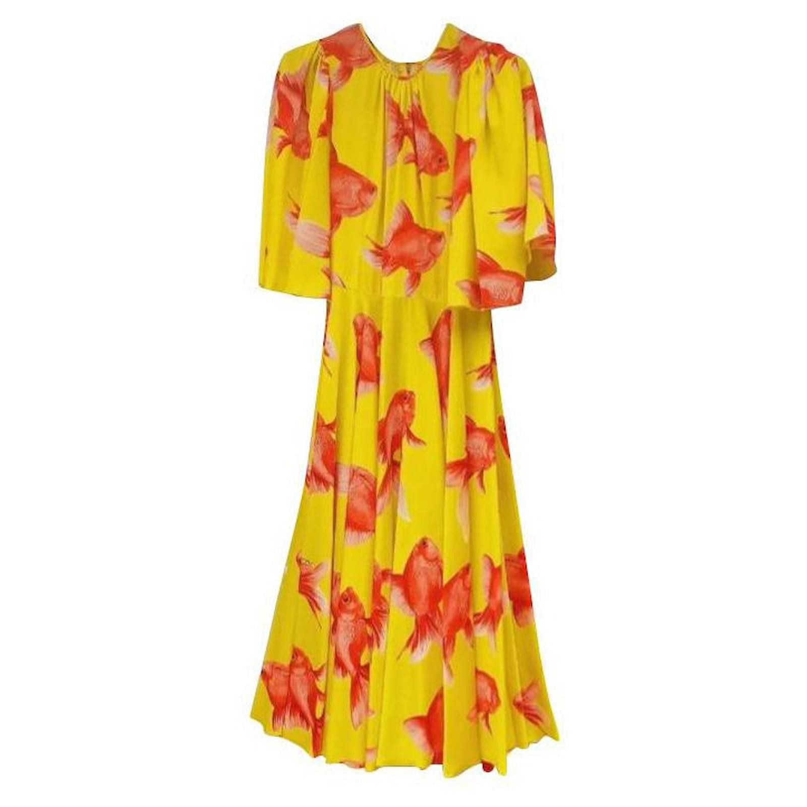 Dolce & Gabbana o1y0825 Midi Dress in Yellow/Red Size S / US 4 / IT 40 - 1 Thumbnail