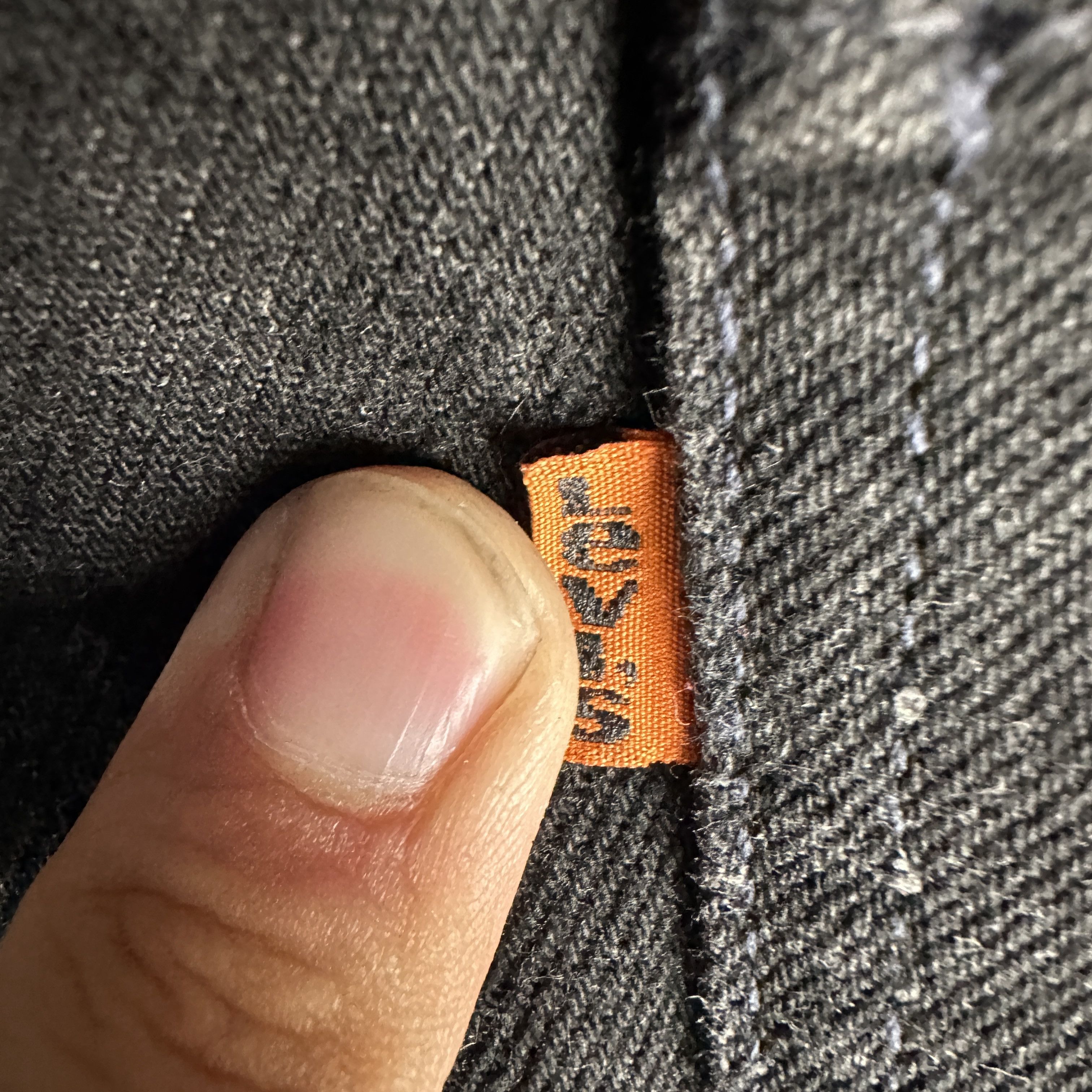 Levi's Vintage Levis 550 Jeans Men's Relaxed Orange Tab Made In USA Size US 29 - 8 Thumbnail