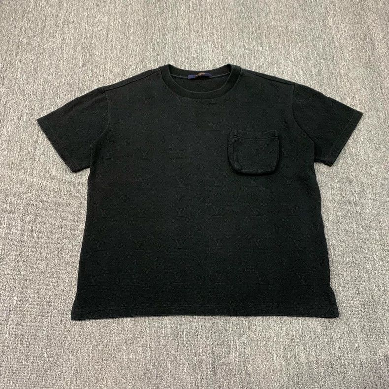 Louis Vuitton Louis Vuitton Black Monogram Pocket T-Shirt Size US M / EU 48-50 / 2 - 1 Thumbnail