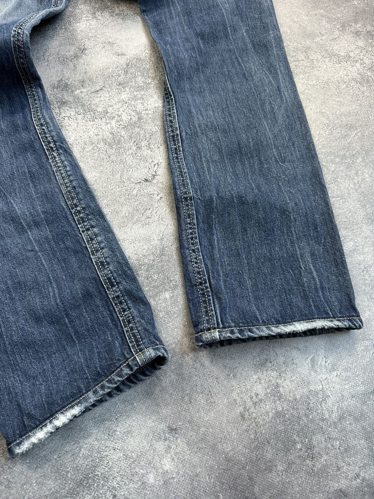 Diesel Diesel Industry Vintage Distressed Denim Faded Jeans 30 Size US 30 / EU 46 - 21 Thumbnail