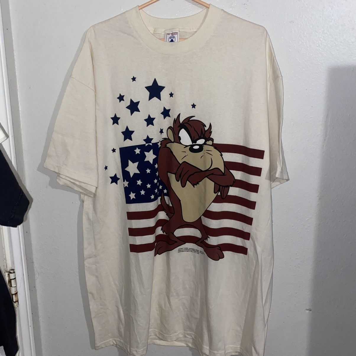 Delta Delta XXL 100% Cotton Looney Tunes Taz 1997 Graphic Tee Size US XXL / EU 58 / 5 - 1 Thumbnail