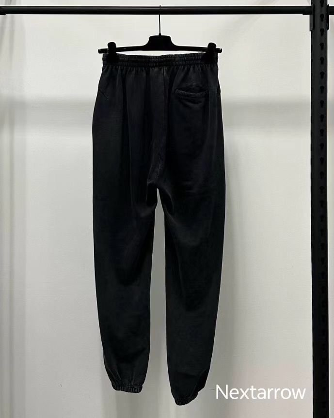 Balenciaga BALENCIAGA FW21 Sporty B Embroidered Logo Was 2412-Nextarrow Size US 36 / EU 52 - 2 Thumbnail