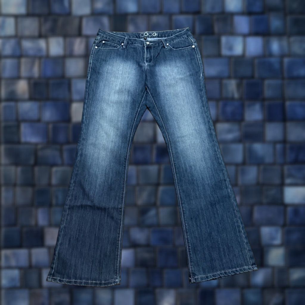 Coogi COOGI AUSTRALIA Women's Jeans Medium Wash Zip Fly 34x32 11/12 Regular Straight Leg Womens Jeans Size 32" / US 10 / IT 46 - 1 Thumbnail