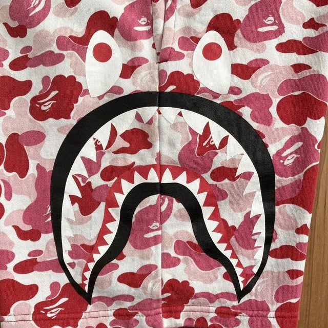 Bape BAPE Side Shark sweat shorts ABC CAMO PINK APE ★size M Size US 32 / EU 48 - 5 Thumbnail