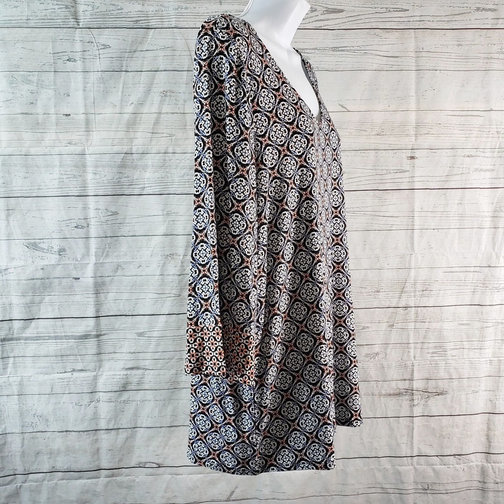 J. Jill J Jill Wearever Collection Blouse Womens Long Sleeve Size M Blue Pink Size M / US 6-8 / IT 42-44 - 3 Thumbnail