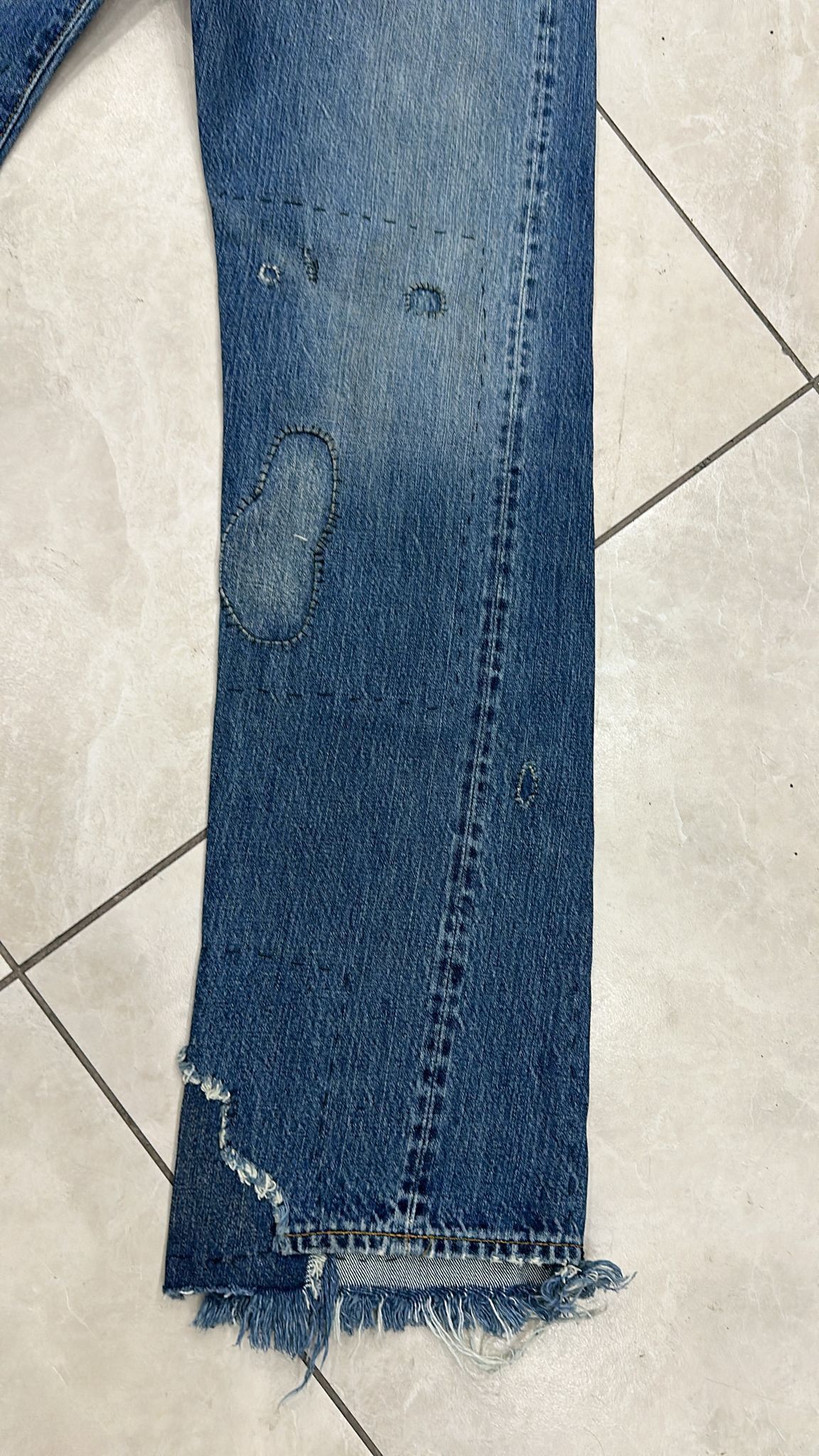 Levi's Vintage Clothing LVC Levi's Vintage Clothing 1947 501XX BigE Selvedge Jeans Size US 32 / EU 48 - 4 Thumbnail