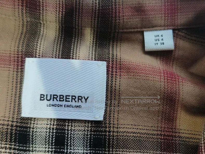 Burberry Burberry Check Flannel Button. Size US XS / EU 42 / 0 - 3 Thumbnail