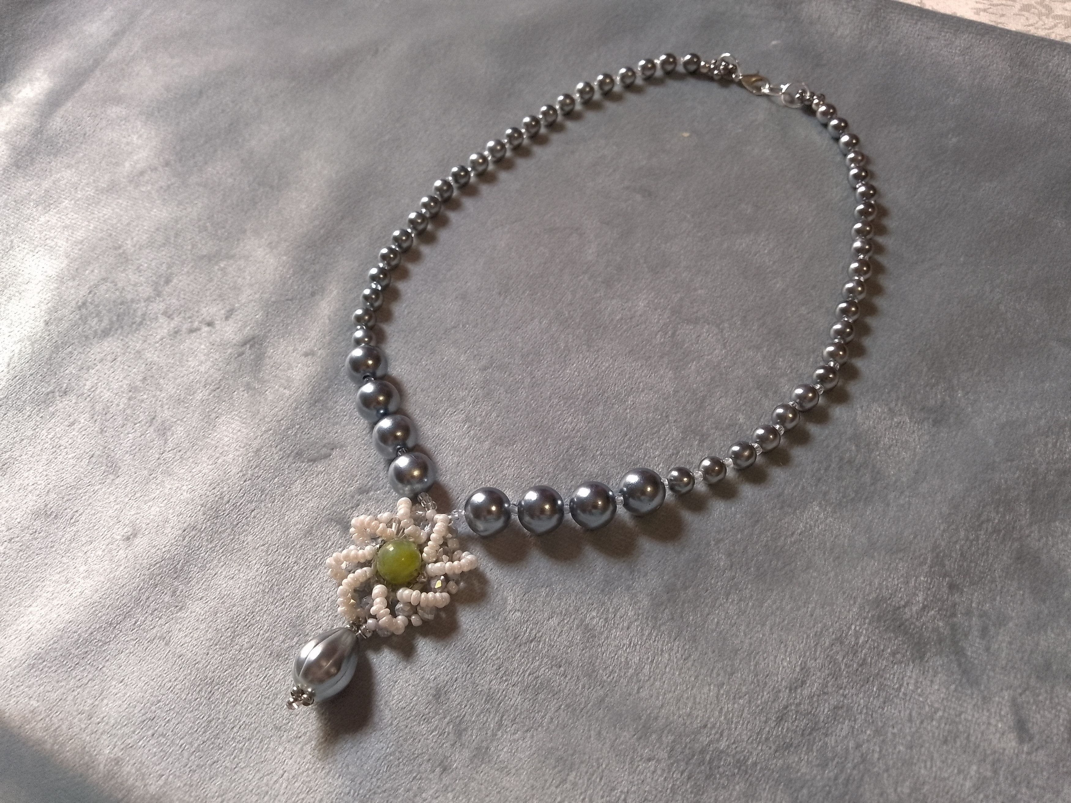 Handmade Necklace Vintage Styles Gray Pearls Pendant Green Jade gem Size ONE SIZE - 1 Thumbnail