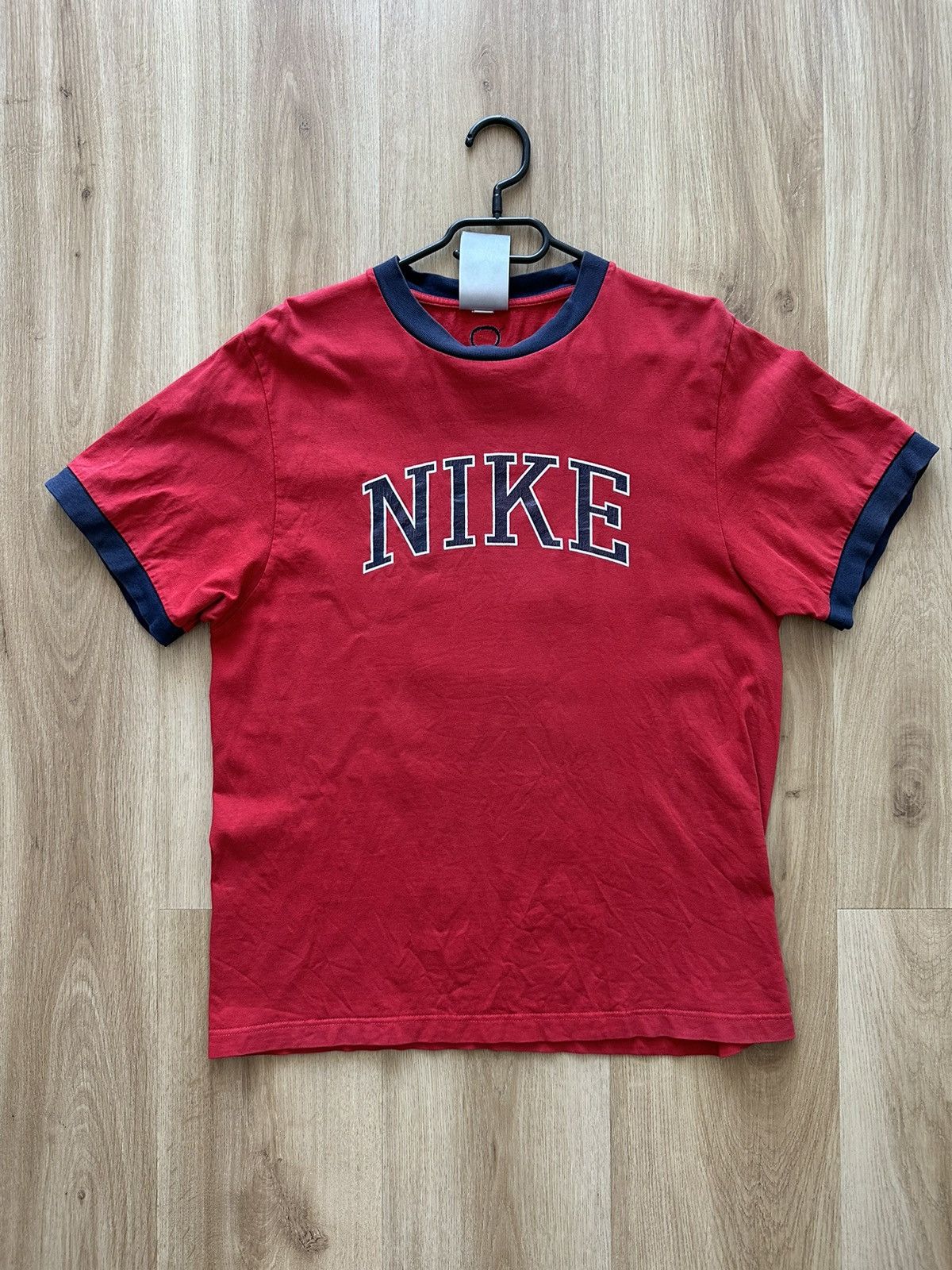 Nike 90’s NIKE vintage faded red t shirt big logo Size US M / EU 48-50 / 2 - 1 Thumbnail