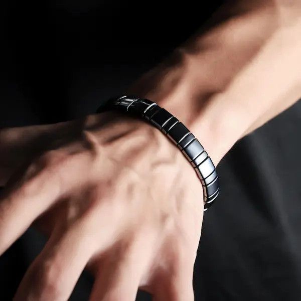 Jewelry Black Men's Magnetic Hematite Link Bracelet, Sleek Style Size ONE SIZE - 1 Thumbnail