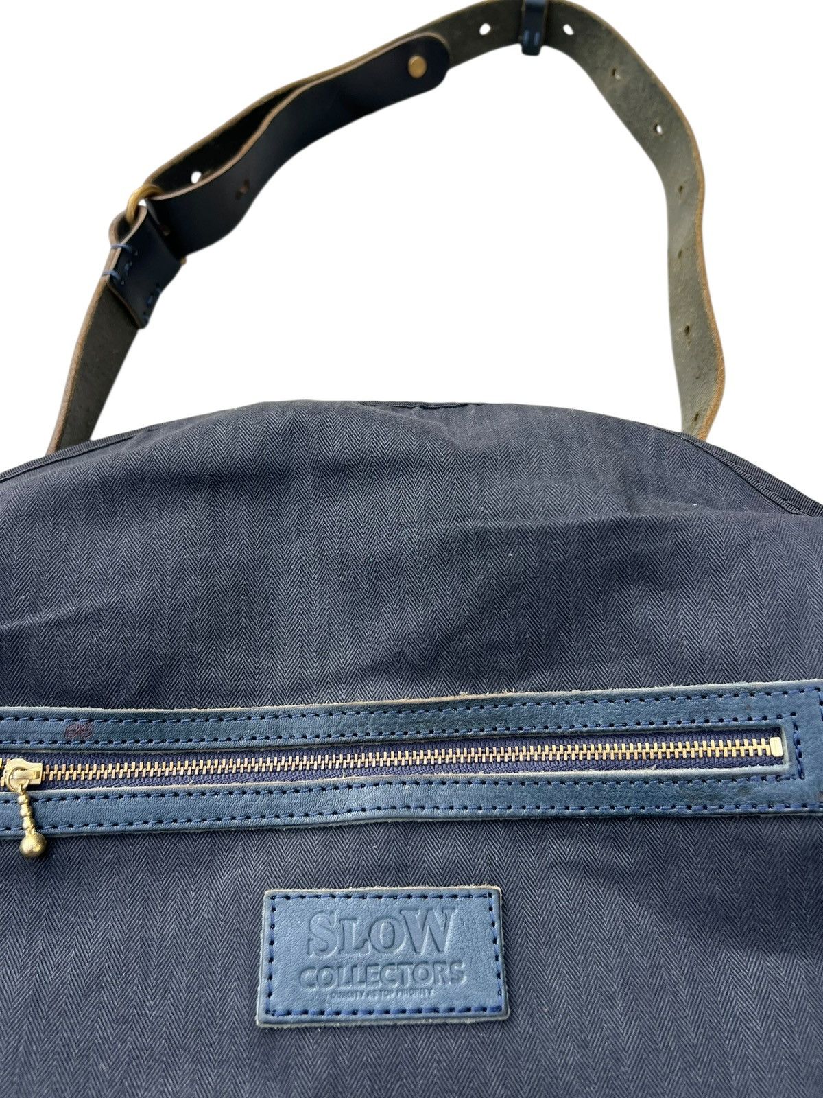 Freewheelers SLOW Japan Patina Olive Green Leather Messenger Bag Size ONE SIZE - 24 Thumbnail