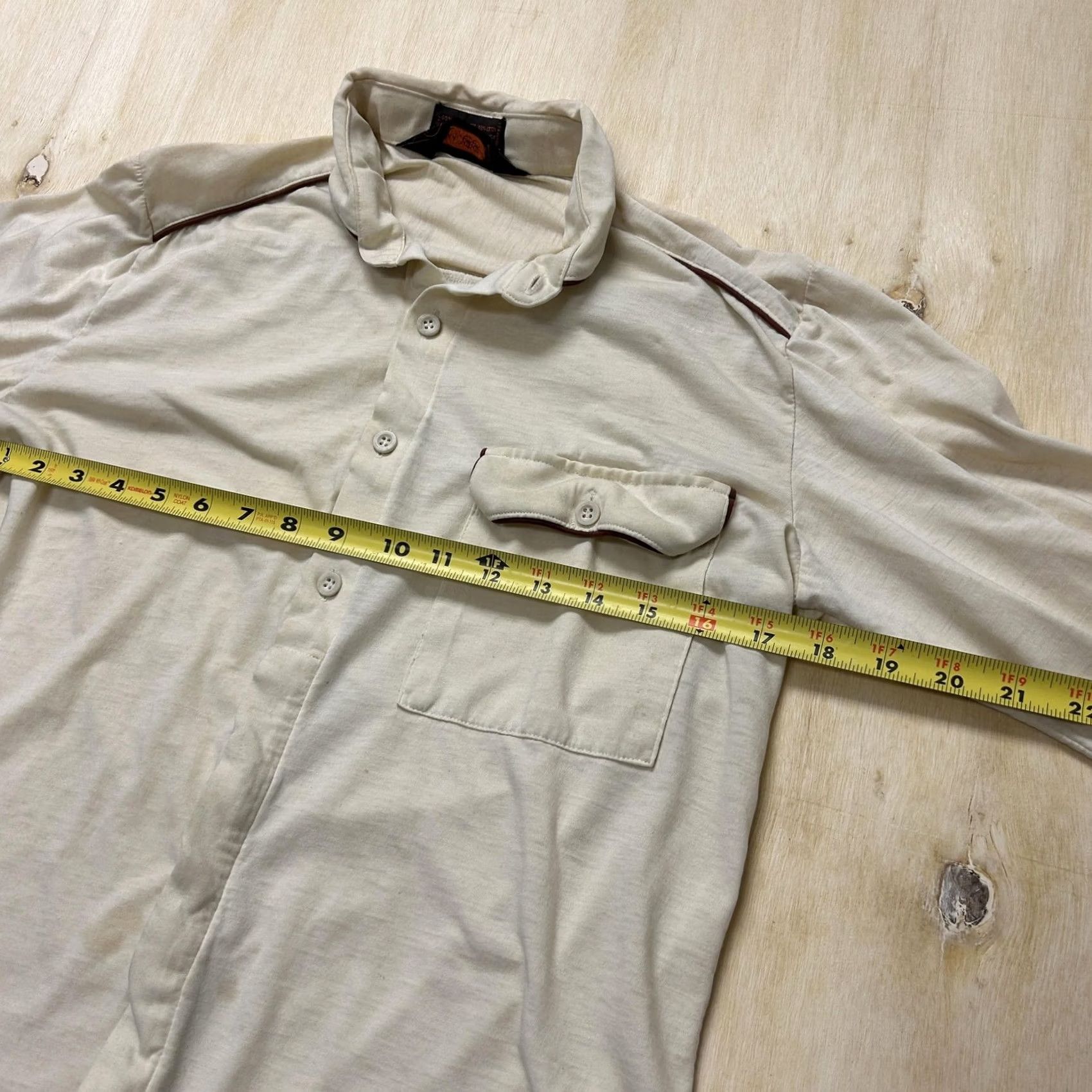 Vintage VINTAGE Hukapoo Mens M White Solid Long Sleeve Button Up Casual Shirt Size US M / EU 48-50 / 2 - 6 Thumbnail