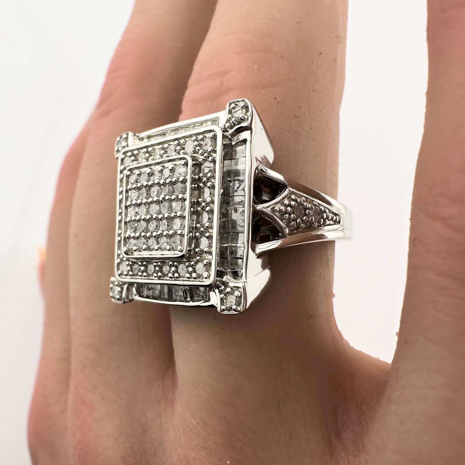 Other Elegant Princess Cut 1.00 Carat Diamond Ring - Size 7.25 Size ONE SIZE - 7 Thumbnail