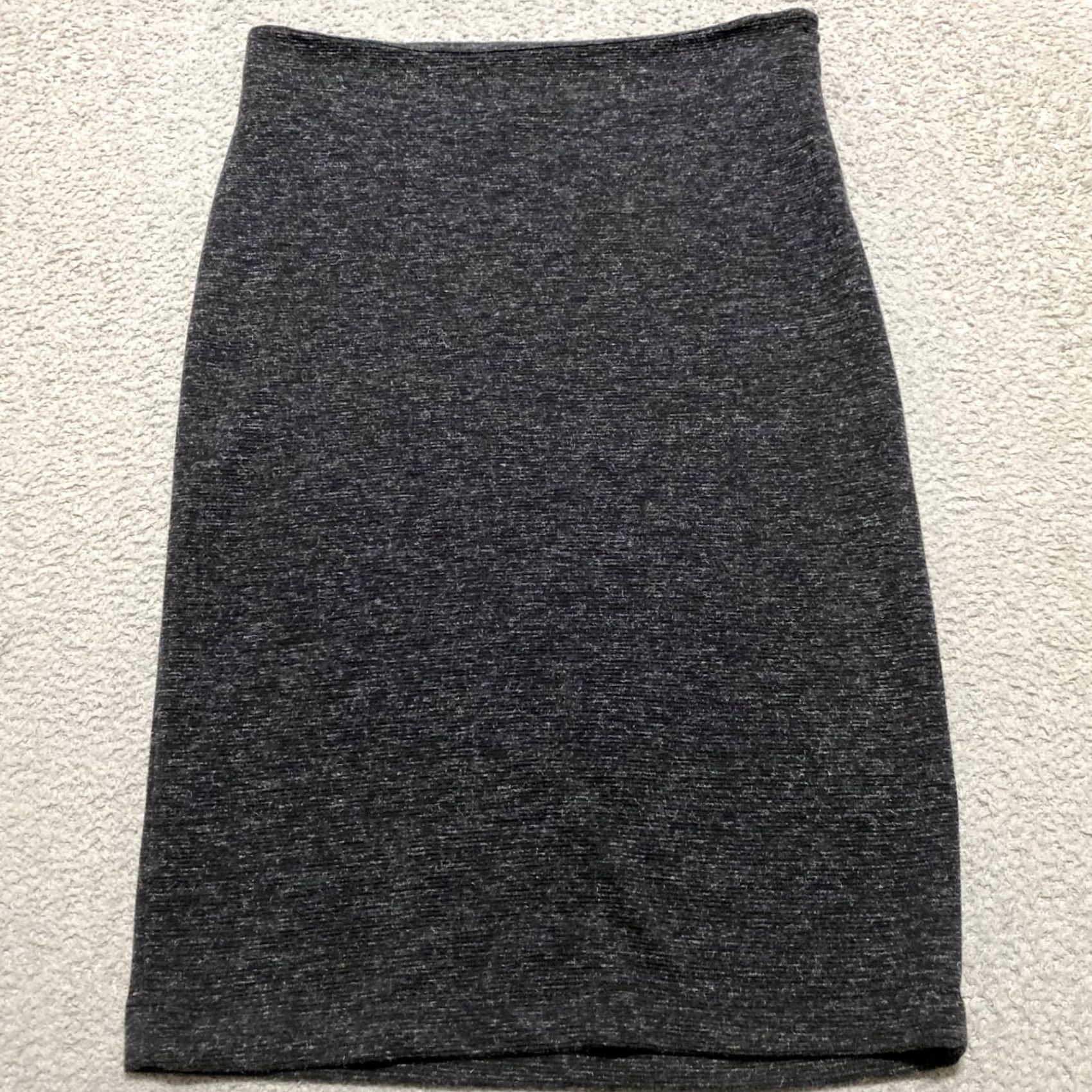 Calvin Klein Calvin Klein Skirt Womens Small Solid Gray Midi Pencil Straight Business Casual Workwear 90s? Size 28" / US 6 / IT 42 - 2 Thumbnail