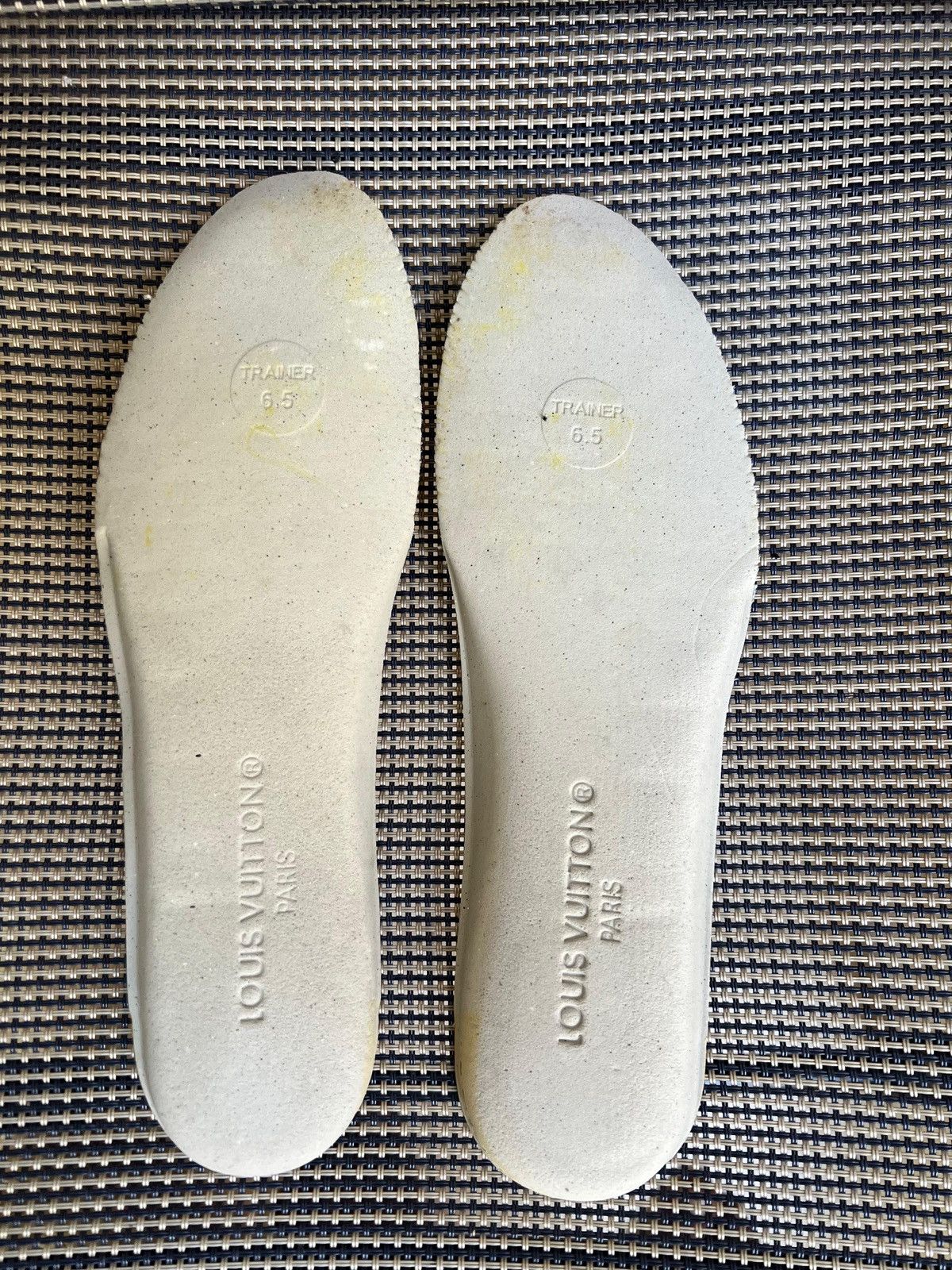 Louis Vuitton Louis Vuitton Trainer Size US 7 / EU 40 - 14 Thumbnail
