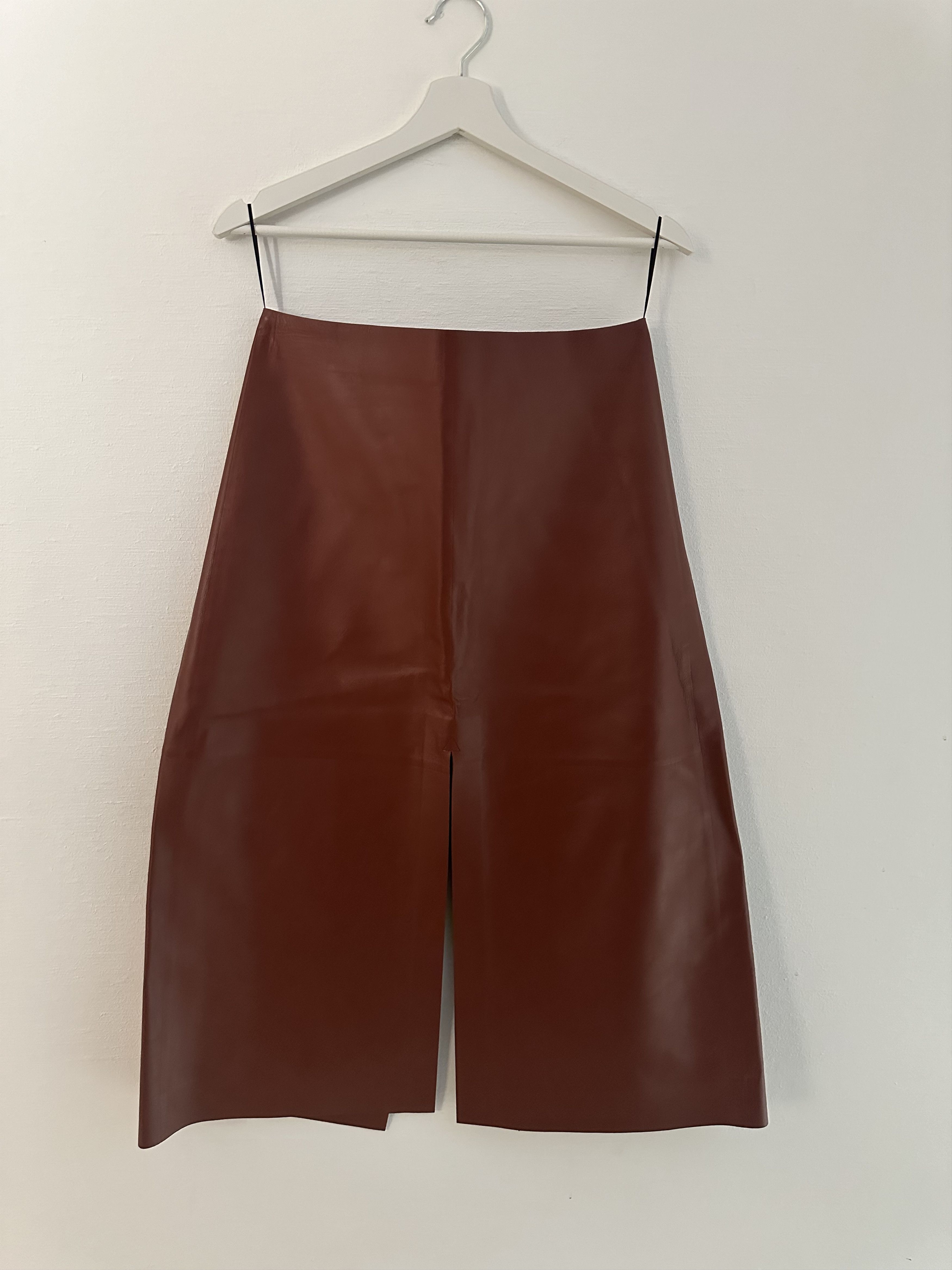 Chloe Pencil skirt with slip Size 30" / US 8 / IT 44 - 1 Thumbnail