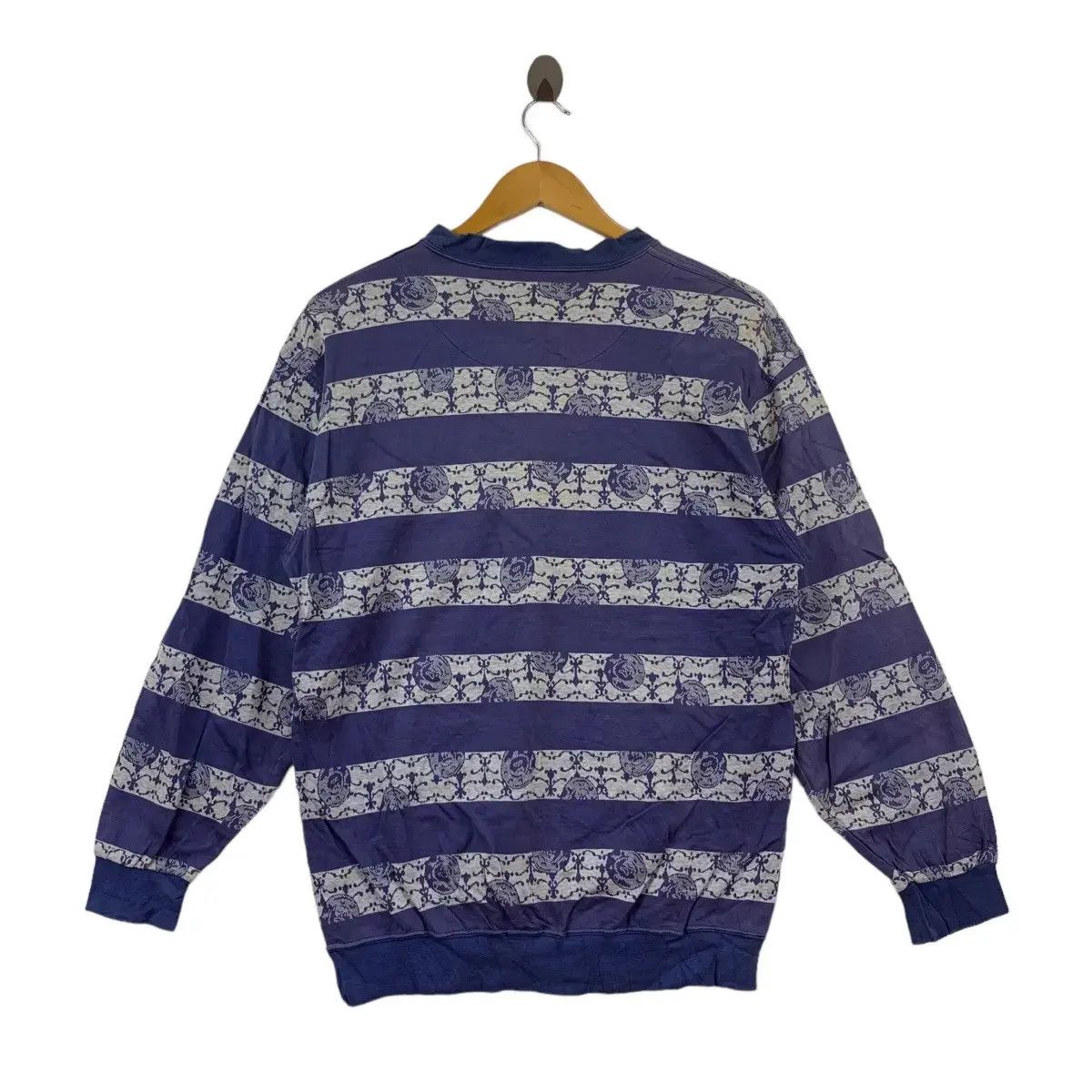 Celine Vintage CELINE PARIS Monogram Over Print Sweatshirt Sweater Size M / US 6-8 / IT 42-44 - 3 Thumbnail