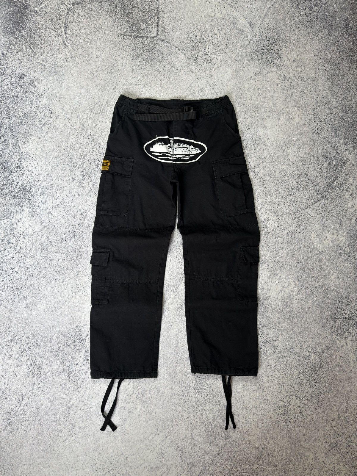 Corteiz CORTEIZ VVS VELOUR BOTTOMS [TRIPLE BLACK] | Grailed