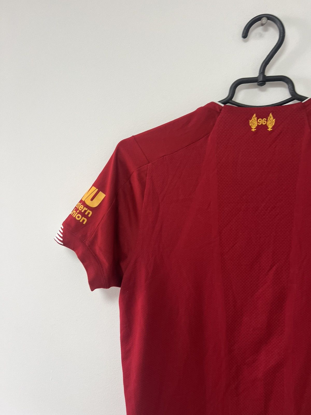 New Balance Liverpool 2019/20 Home Football Shirt Jersey New Balance YXL Size US XS / EU 42 / 0 - 19 Thumbnail