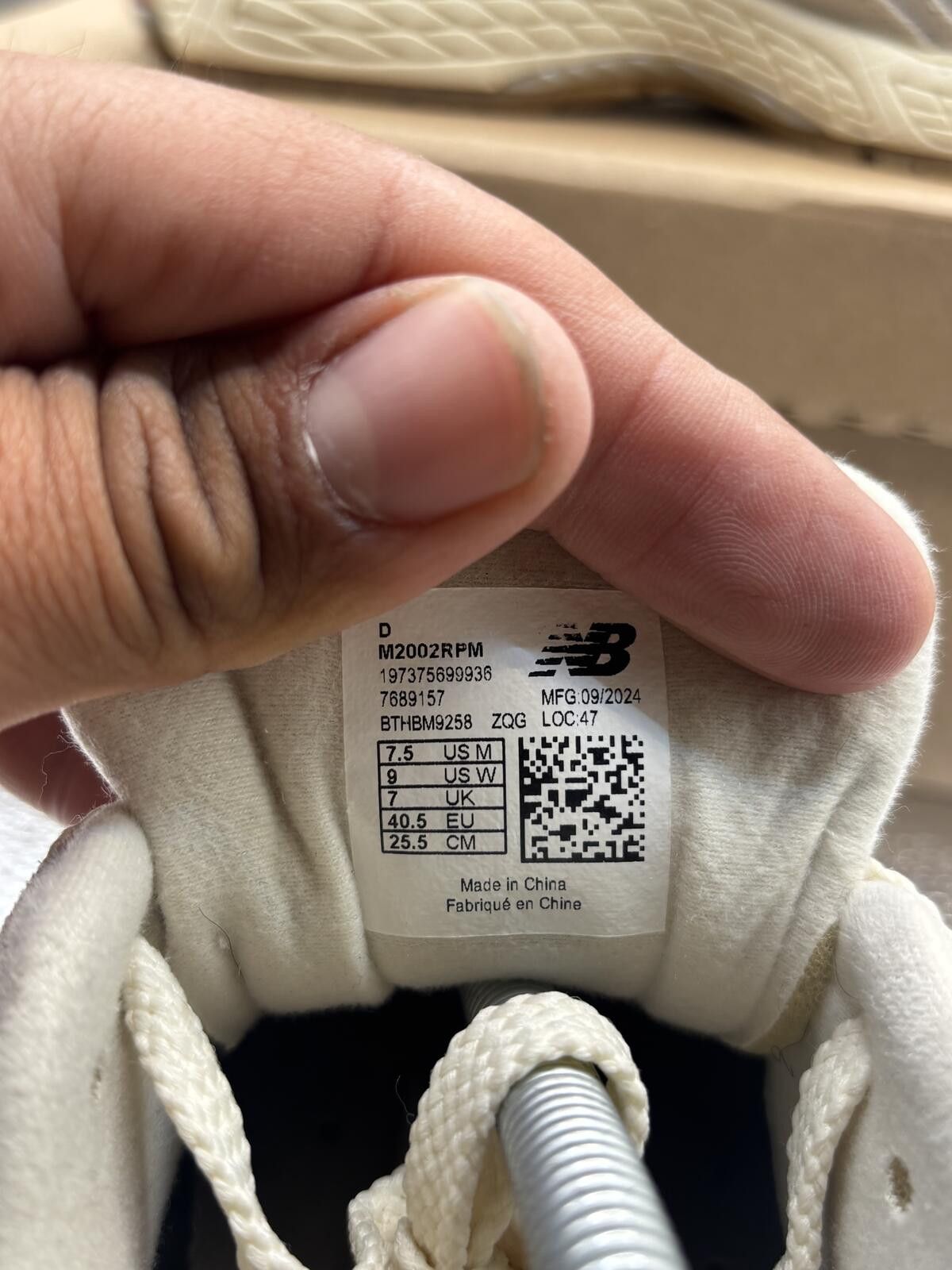 New Balance New balance 2002r sea salt Brighton grey Size US 7.5 / EU 40-41 - 6 Thumbnail