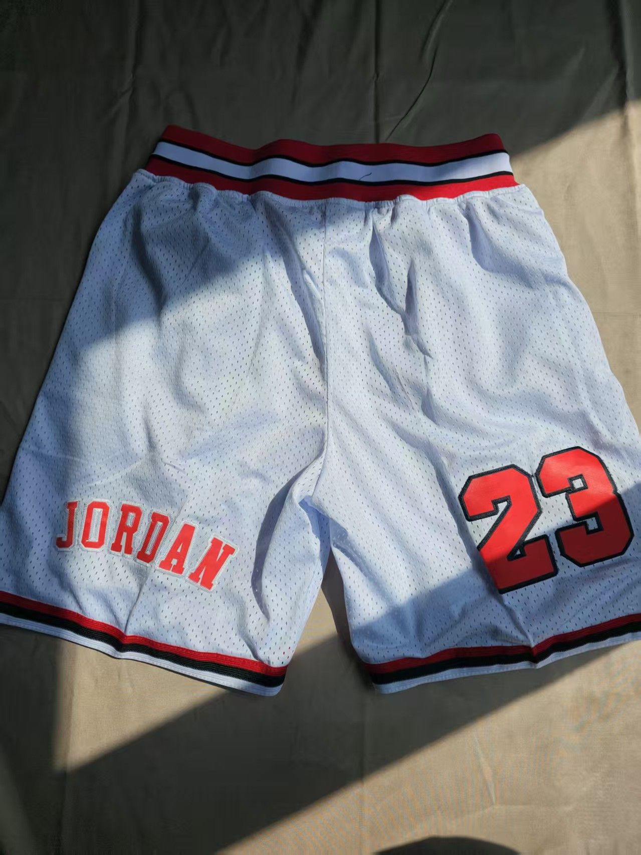 NBA Chicago Bulls Short Pocket Michael Jordan Short XXL Size US 38 / EU 54 - 2 Thumbnail