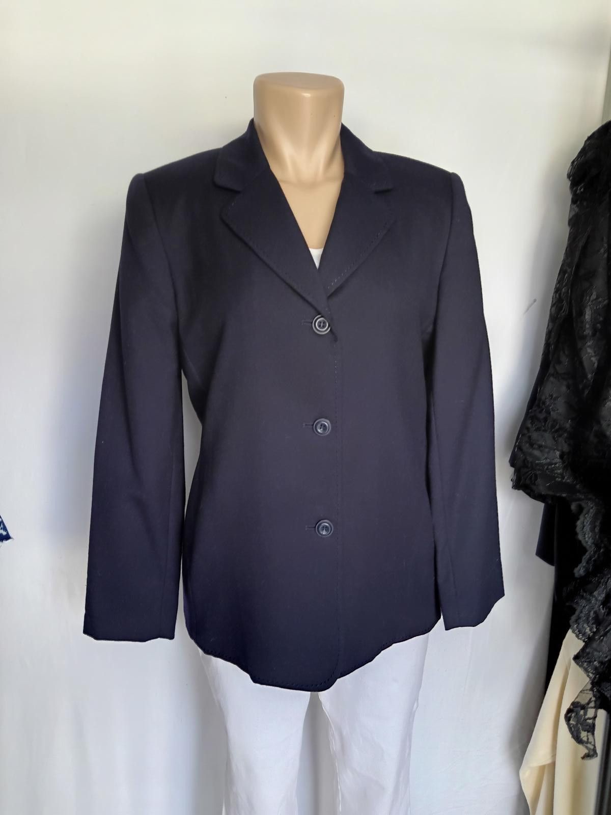 Designer Elegant Sag Harbor Petite Blazer Size M / US 6-8 / IT 42-44 - 3 Thumbnail