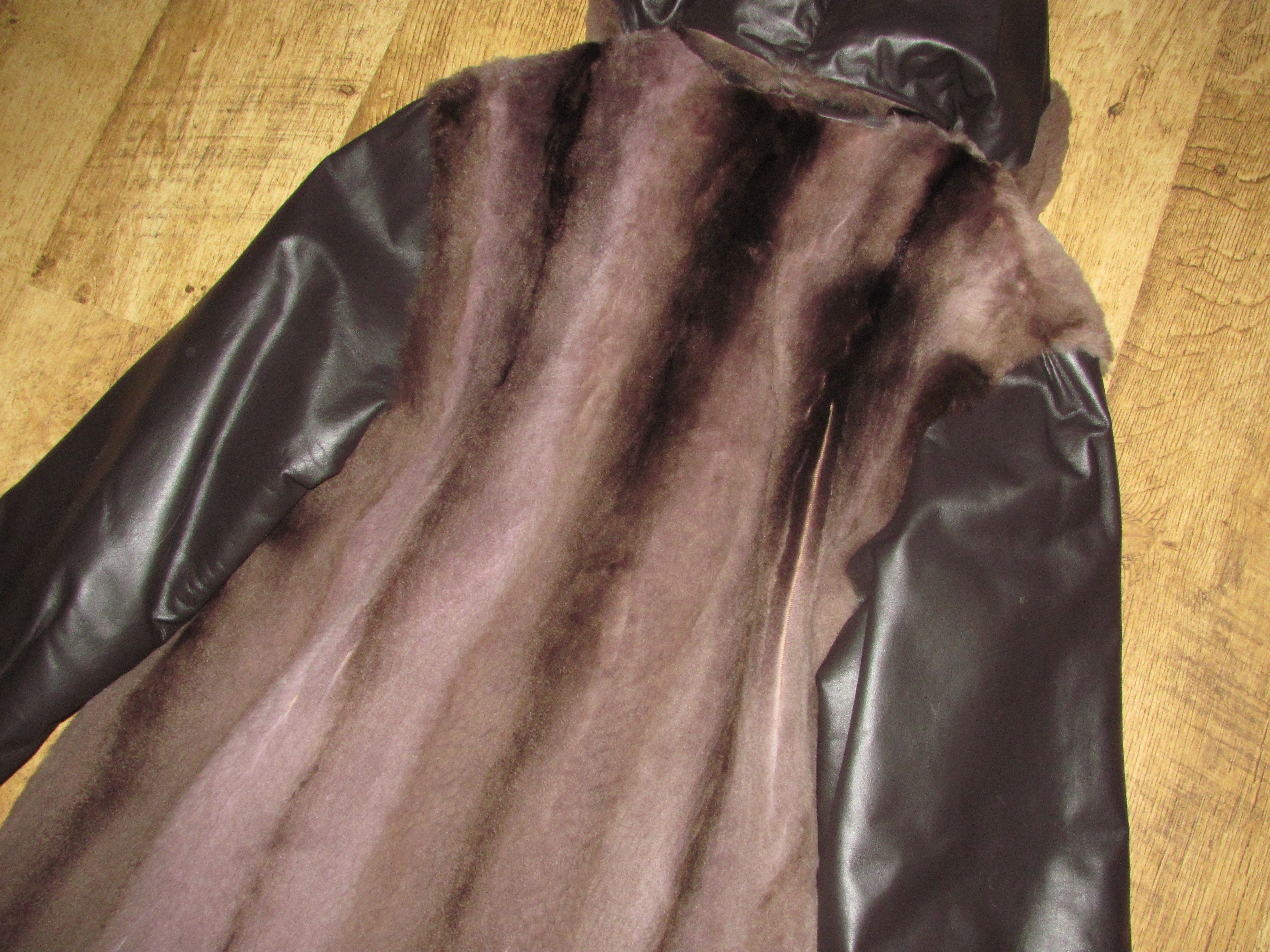 Vintage VINTAGE HOODED FUR COAT WITH LEATHER SLEEVES Size US M / EU 48-50 / 2 - 12 Thumbnail