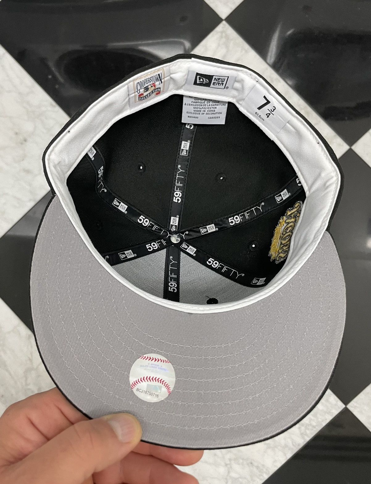 New Era 🔥Exclusive Indians throwback size 7 3/4 Size ONE SIZE - 4 Thumbnail