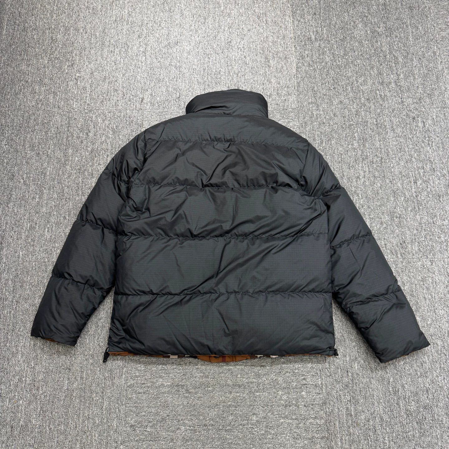 Burberry Burberry Check Reversible Down Jacket S Size S / US 4 / IT 40 - 4 Thumbnail