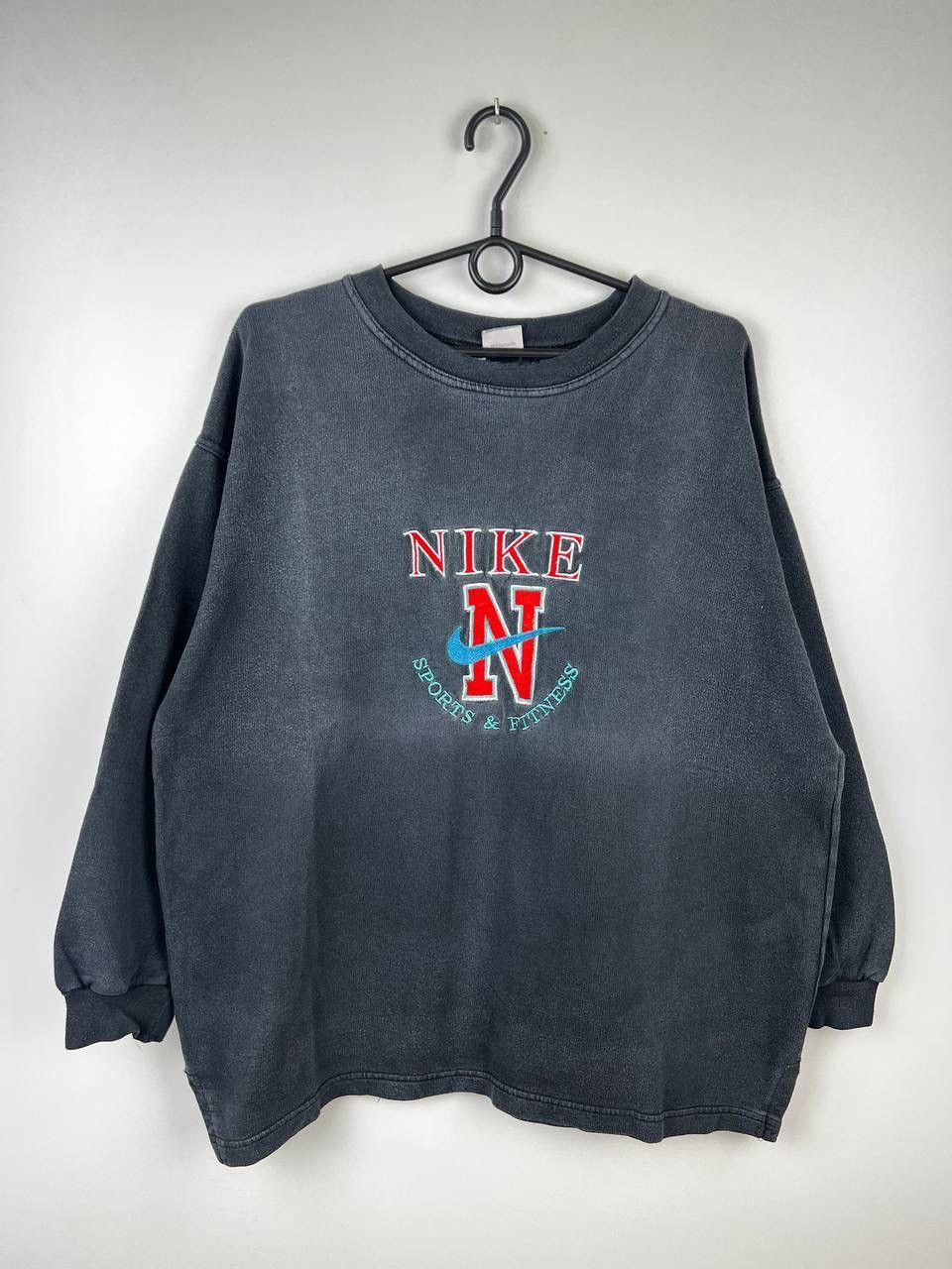 Vintage Nike Sports Fitness 90s vintage sweatshirt size XL Size US XL / EU 56 / 4 - 1 Thumbnail