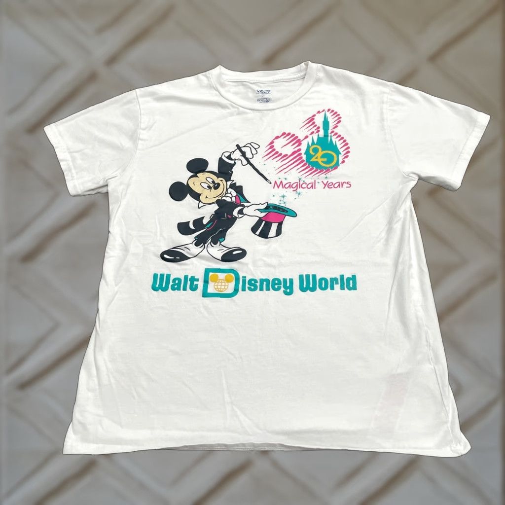 Disney Disney Mickey Mouse Graphic T-Shirt Womens Small White Tee Size S / US 4 / IT 40 - 1 Thumbnail
