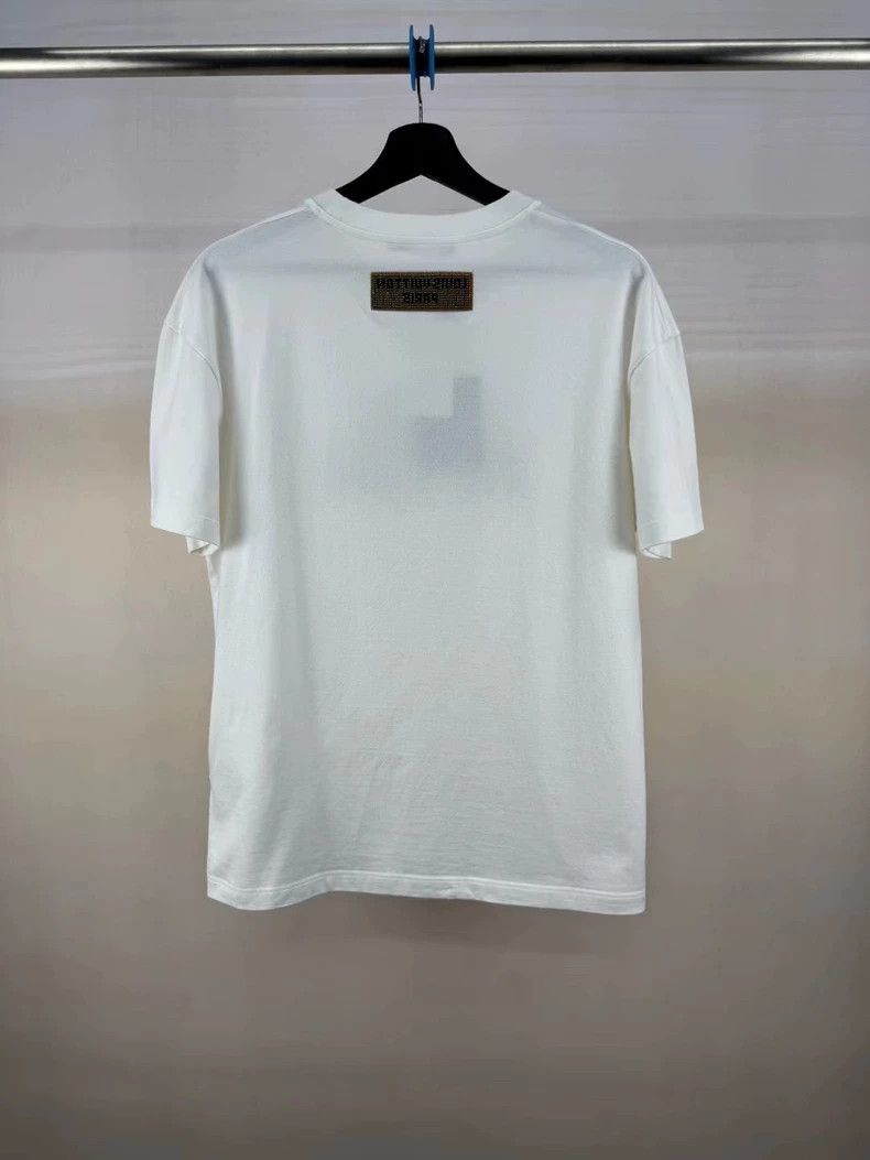 Louis Vuitton Louis Vuitton White beaded short sleeves 2504-Nextarrow Size US S / EU 44-46 / 1 - 2 Thumbnail