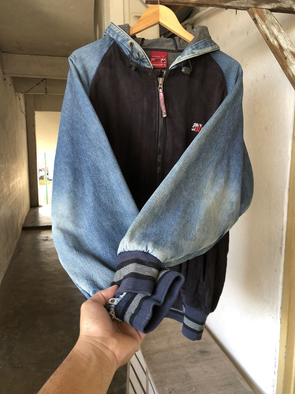 Quiksilver Vintage 90s Quiksilver 70 Denim Distressed Hoodie Jacket Size US XXL / EU 58 / 5 - 14 Thumbnail