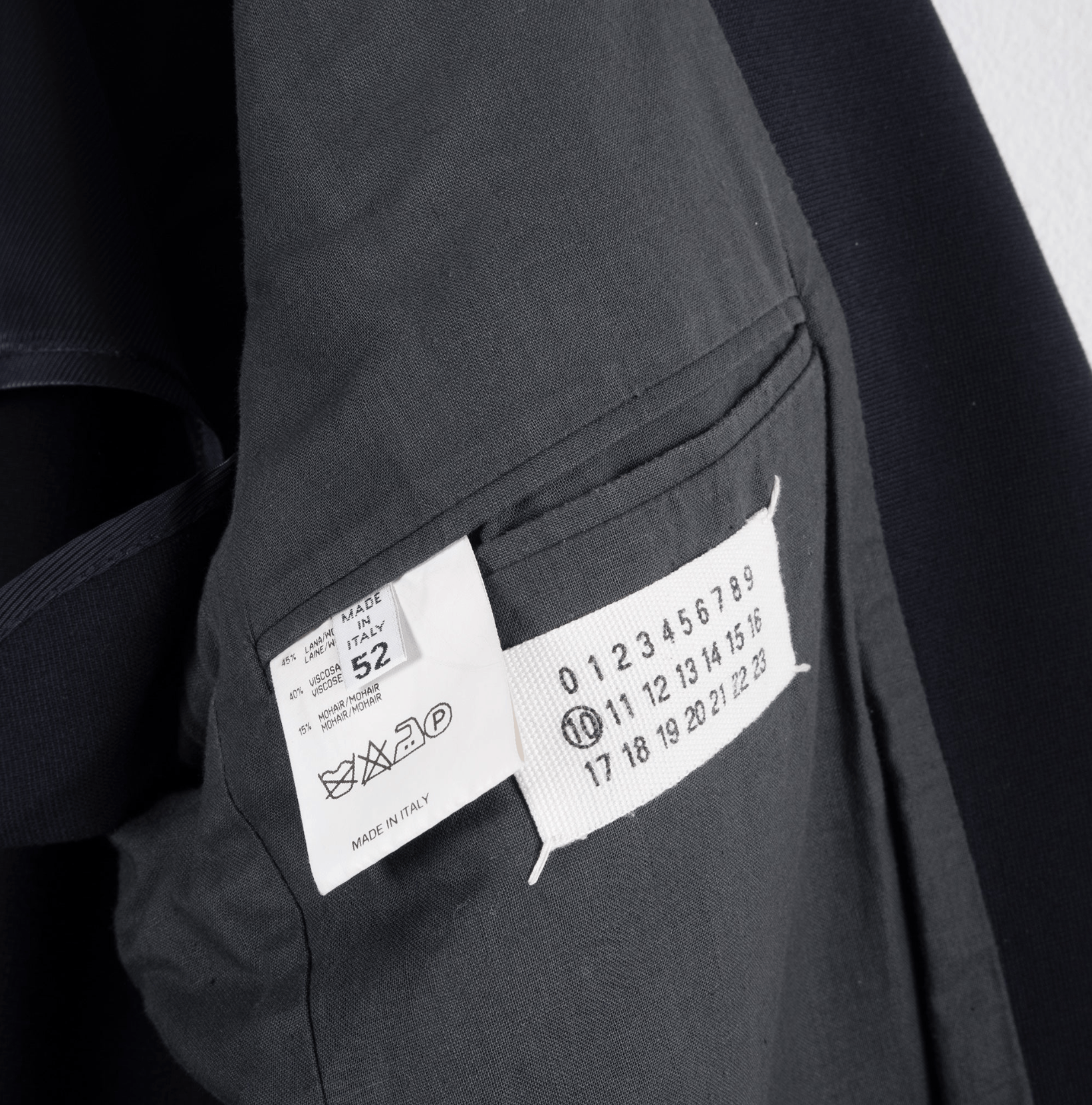 Maison Margiela 1999 Anatomic Jacket 10 Size 40R - 9 Thumbnail